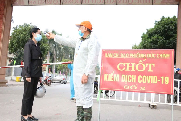 TP.HCM đã có đến 414 địa điểm bị phong tỏa vì COVID-19, hàng loạt khu vực mới cập nhật trong ngày 18/6-12