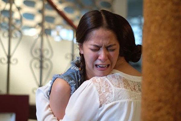 Bố bị bệnh nặng nhưng chị gái chẳng về thăm, 2 tháng sau anh rể trả vợ về cùng 2 đứa con và chiếc xe lăn-1