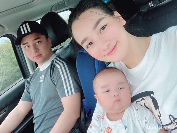 Mang thai phải tiêm 300 mũi vào bụng để giữ con, bà xã Hữu Công đẻ xong vừa khỏe ra, vừa thăng hạng nhan sắc-1