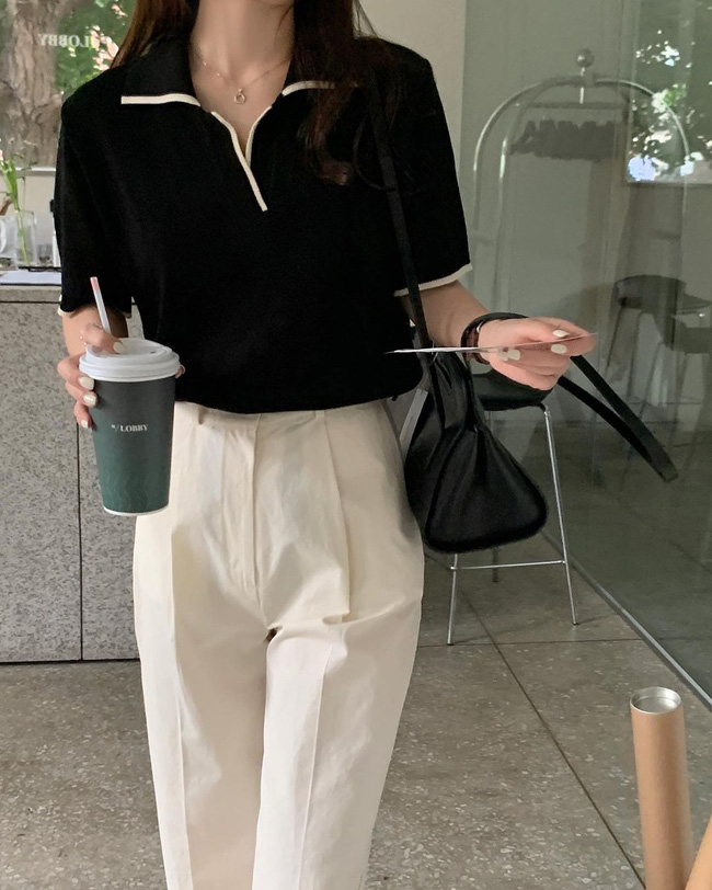 Hè diện quần trắng cho mát nhưng để sành điệu không chê được điểm nào, bạn nên ghim 12 cách mặc của gái Hàn-7