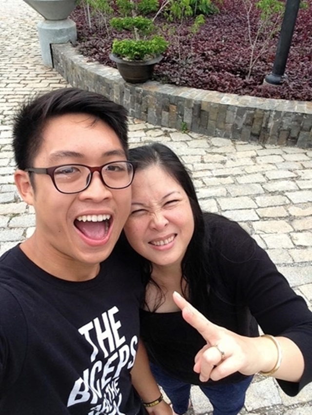 Con trai NSND Hồng Vân: Điển trai, tài giỏi, học trường top 10 trường điện ảnh hàng đầu thế giới-4