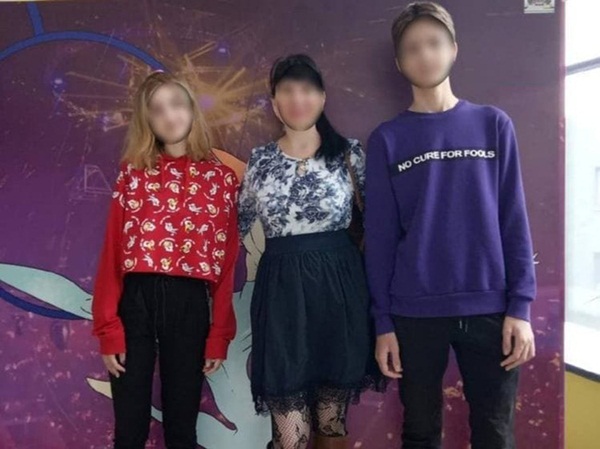 3 con ruột tố hành vi bệnh hoạn của cha dượng, mẹ không tin còn mắng con hư hỏng rồi nhận ra sự thật cay đắng giấu kín suốt 3 năm-1