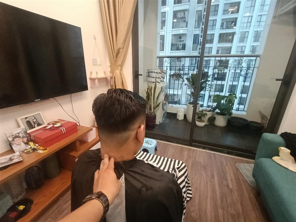 Dịch vụ cắt tóc về tận nhà hút khách trong mùa dịch-10