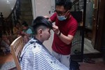 Vừa mở salon tóc 400 triệu thì gặp họa, lỗ nặng bán rẻ không ai mua-2