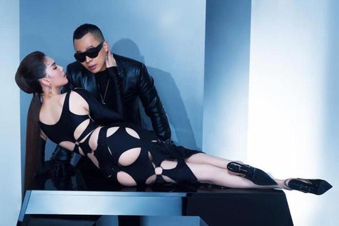 Ngọc Trinh diện bodysuit trong suốt, mặc như không khoe 70% cơ thể-4