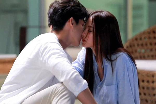 Lấy người đàn ông 4 không, 5 năm sau cô gái to gan làm chuyện này để cải tạo cuộc hôn nhân tẻ nhạt-2