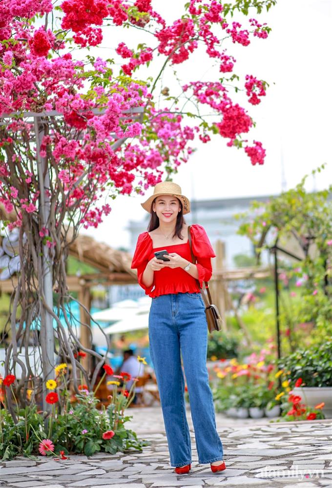 U50 và đã qua 2 lần sinh nở, mẹ Hà Nội gây choáng vì nhan sắc lão hóa ngược, nhìn qua ai cũng tưởng Chi Pu-1