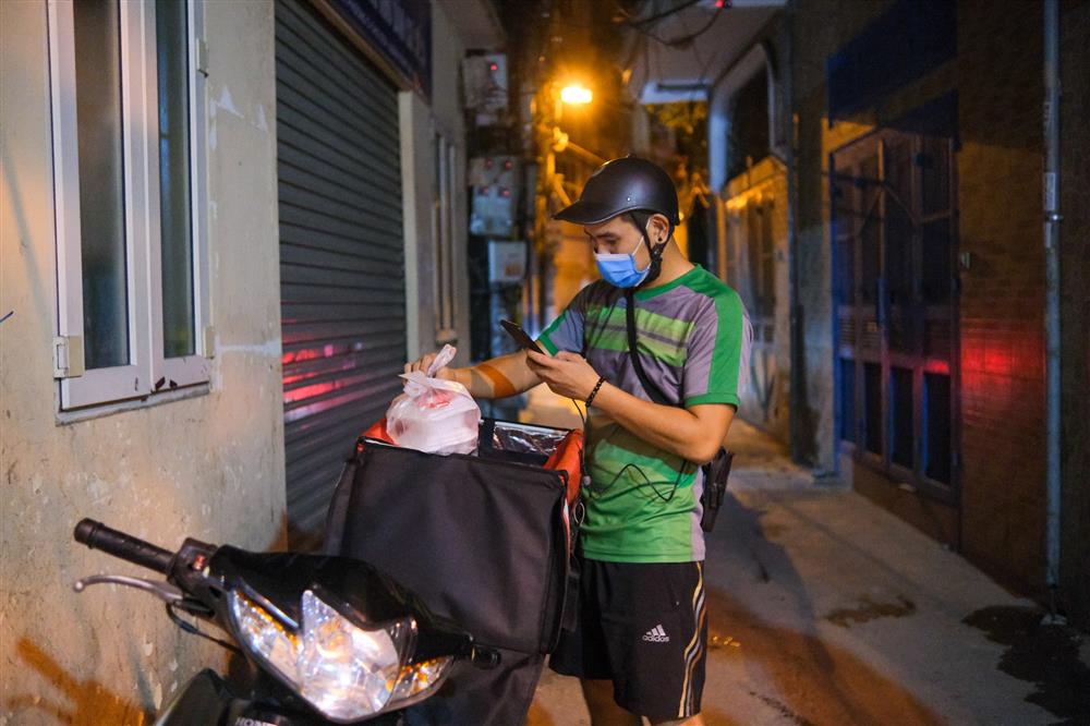 Quán ăn đêm bán 800 đơn/ngày mùa Euro-11