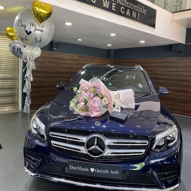 Kiểm kê khối tài sản khủng của hội cầu thủ: Ai cũng nhà đẹp xe xịn, kinh doanh khắp nơi, nhìn đâu cũng thấy cả đống tiền-13