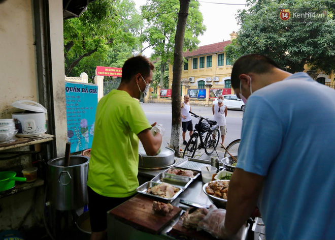 Hôm nay, ngày toàn dân Hà Nội đi ăn phở-3