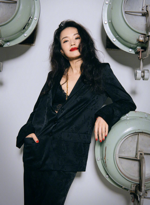 Thư Kỳ mất cái ngàn vàng vì bị ép đóng cảnh nóng thật 100%: Thủ phạm là tên trùm khét tiếng, thù lao chỉ có... 8 triệu đồng?-17