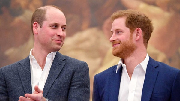 Phát hiện chi tiết cho thấy Harry bị hắt hủi trong bức ảnh mừng sinh nhật của Hoàng tử William-6