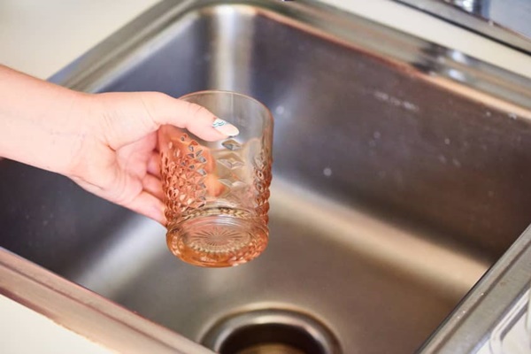 Cách làm sạch và khử trùng bồn rửa bát siêu hiệu quả-3