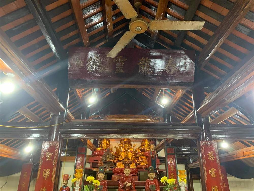 Vụ Đàm Vĩnh Hưng dùng 140 triệu tiền ủng hộ bà con vùng lũ đi sửa chùa: Chính quyền địa phương không hề hay biết-4