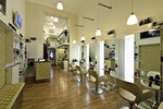 Salon đóng cửa 2 tháng chủ nhà đòi đủ tiền thuê, rồi có hành động không ngờ-4