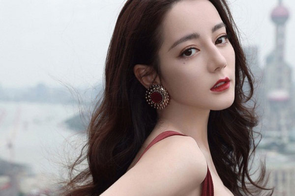 Nữ nhân sinh ngày âm lịch này, qua Rằm tháng 5 âm lịch cuộc sống bước lên tầm cao mới, tiền tài và công việc thăng hoa như diều gặp gió-4