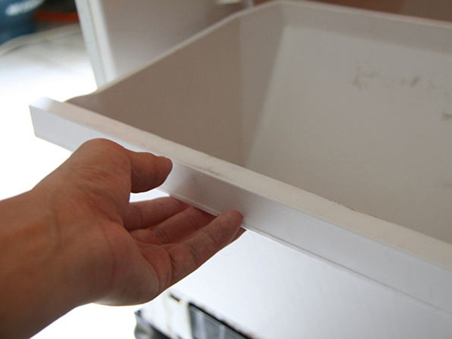 Cho dù tuyết trong tủ lạnh dày đến đâu, nếu bạn áp dụng cách này, tuyết sẽ tự động rơi ra, không cần phải dùng tay đục-2