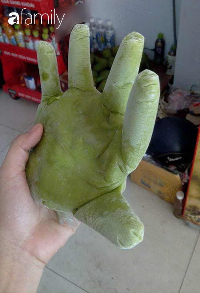 Nắng nóng thấy con ăn không ngon, mẹ xắn tay vào bếp đổi món nhưng thành quả thảm họa tới mức ai cũng cười ngặt nghẽo-9