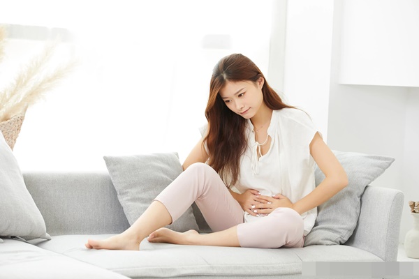 Nếu 3 chỗ trên cơ thể luôn CỨNG có nghĩa rằng tuổi thọ ngắn và khả năng mắc bệnh cao hơn người khác-5