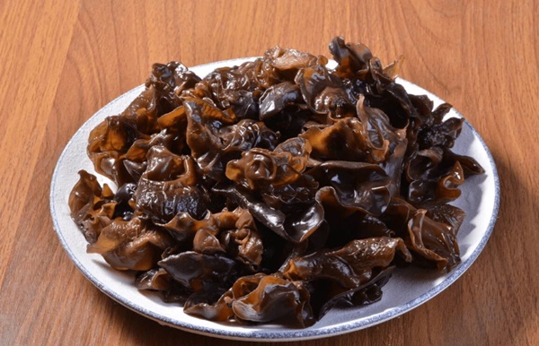 Cả gia đình lần lượt mắc ung thư vì ăn nhiều 3 món độc hại này-2