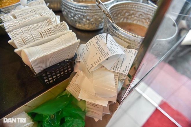 Quán chè Thái đắt khách nhất nhì ở Hà Nội, mỗi ngày bán hơn 1.000 cốc-7