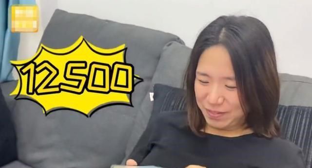 Vợ mang thai khóc lóc vì rạn da, chồng nhanh trí làm một việc khiến bà mẹ tương lai lập tức vui mừng hớn hở-4