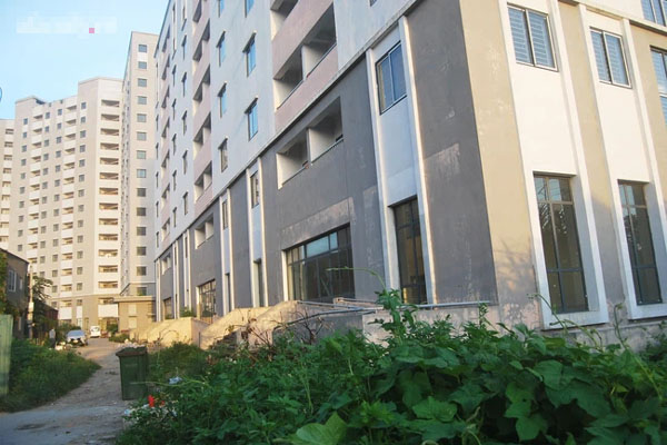 Vừa được nới lỏng, hàng quán phố cổ Hà Nội lại náo nhiệt sau giờ giới nghiêm-12