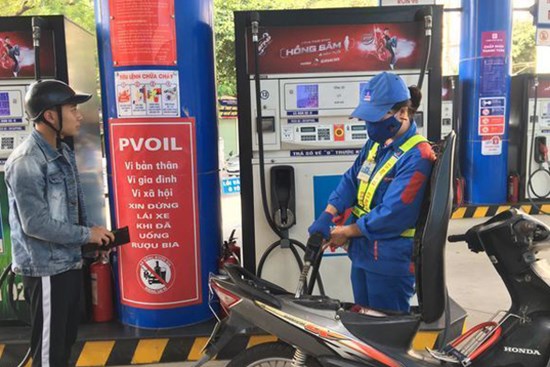 Xăng dầu vào kỳ điều chỉnh, ngày mai tiếp tục tăng giá