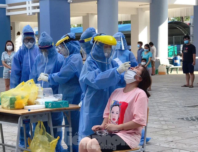 Bữa tiệc thôi nôi khiến hơn trăm người ở Bình Dương mắc COVID-19-2