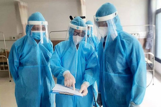 Sáng 26/6: Có thêm 15 ca mắc COVID-19, TP.HCM đăng ký bổ sung mã bệnh nhân cho 563 ca bệnh