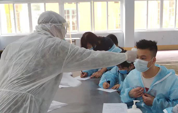 Thí điểm cách ly tập trung 7 ngày với người nhập cảnh ở Quảng Ninh có hộ chiếu vắc-xin-2