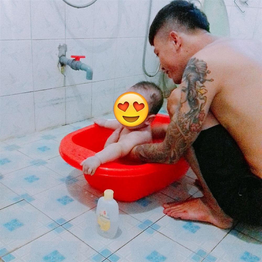 Chân dung người chồng đến phòng khám nha khoa đòi lại công bằng cho vợ bị bác sĩ tát sưng mặt ở Đăk Lăk-6