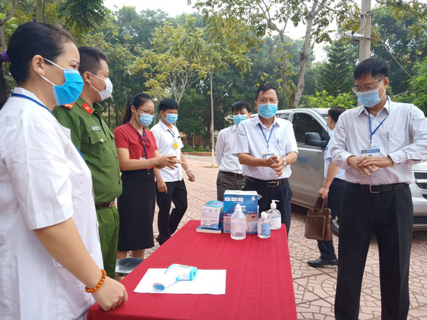 Kịch bản chi tiết tổ chức Kỳ thi tốt nghiệp THPT tại tâm dịch” Bắc Giang-1