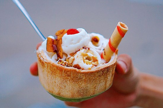 Mách chị em cách làm kem dừa không cần whipping cream ngon tuyệt hảo, phá đảo mùa hè ngay tại nhà