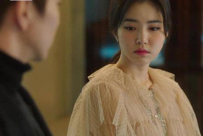 Chồng mua nhà, mua ô tô để vợ đứng tên hết, nghĩ anh sợ vợ nên tôi dửng dưng coi thường để rồi một ngày bàng hoàng khi nhận quà từ anh-2