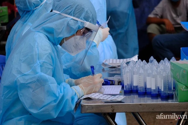 TP.HCM: Dừng hoạt động chợ Hóc Môn từ 0 giờ ngày 28/6, khẩn tìm người đến sạp thịt chợ Trường Thạnh vì COVID-19-2