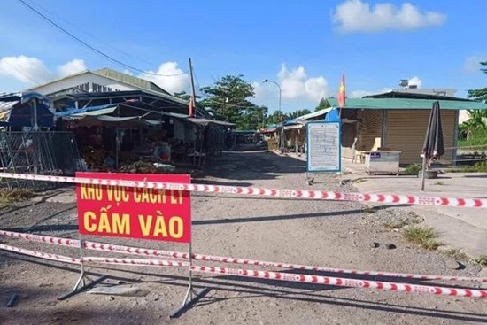 TP.HCM: Dừng hoạt động chợ Hóc Môn từ 0 giờ ngày 28/6, khẩn tìm người đến sạp thịt chợ Trường Thạnh vì COVID-19