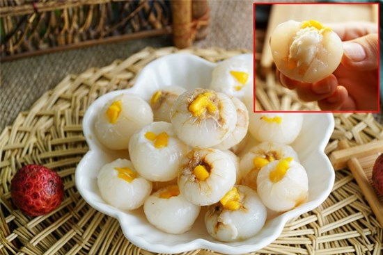 Mùa hè hãy làm một ít thạch vải tại nhà, ăn một chút sẽ giải tỏa cơn nóng mà chẳng cần tốn tiền ra ngoài mua kem