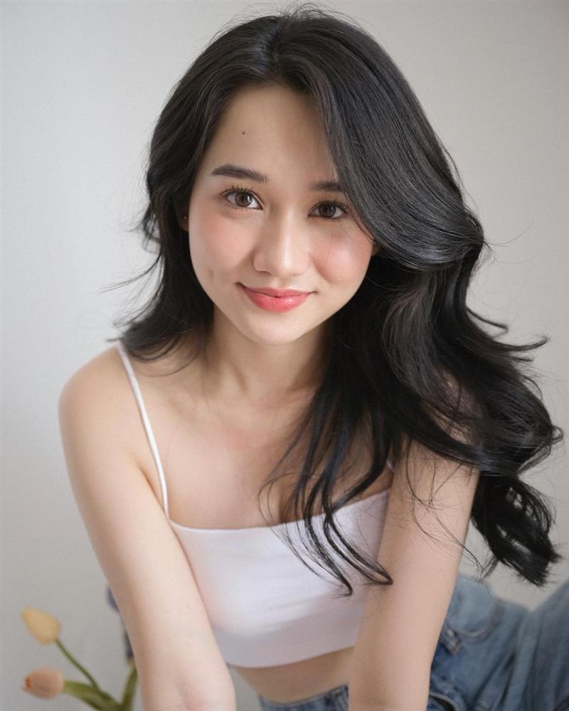 Quá nhiều mỹ nhân Việt đang để kiểu tóc xoăn này, và ai trông cũng trẻ trung sành điệu hẳn ra!-6