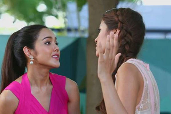 Anh trai tôi thông báo sẽ tổ chức đám cưới ngay sau khi chị dâu tương lai xuất viện, nào ngờ mẹ tôi bật khóc khuyên anh đừng lấy-2