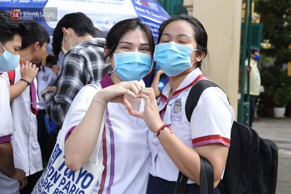 Xáo trộn trước thăm dò thi hay không của Sở GD-ĐT TP.HCM-3