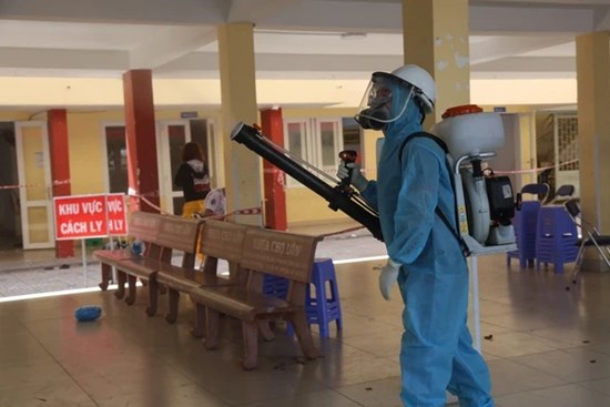 TP.HCM: 8 người ở trong khu cách ly xét nghiệm lần thứ 5 mới phát hiện dương tính SARS-CoV-2