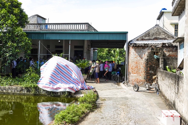 Kẻ giết 3 người ở Thái Bình đi đầu thú còn thản nhiên chào hỏi công an, nói các anh bắt em đi-3