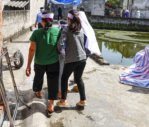 Kẻ giết 3 người ở Thái Bình đi đầu thú còn thản nhiên chào hỏi công an, nói các anh bắt em đi-5