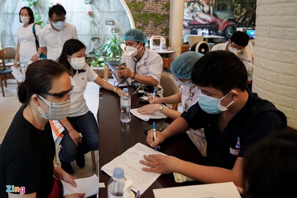 TP.HCM xuất hiện trường hợp dương tính SARS-CoV-2 vào ngày cách ly thứ 20-2