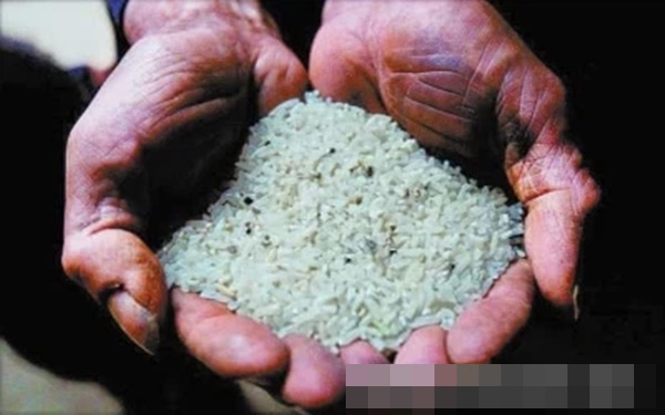 Bé gái 13 tuổi phát hiện ung thư sau vài tuần lên cơn sốt, bác sĩ nói: 2 thói quen tai hại mà rất nhiều người cũng mắc phải chính là lý do-4