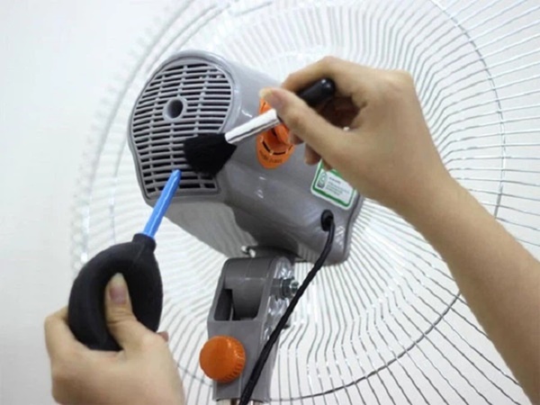 5 sai lầm khi dùng quạt hơi nước có thể gây nguy hại sức khỏe thậm chí đoạt mạng người dùng lúc nào không hay-3