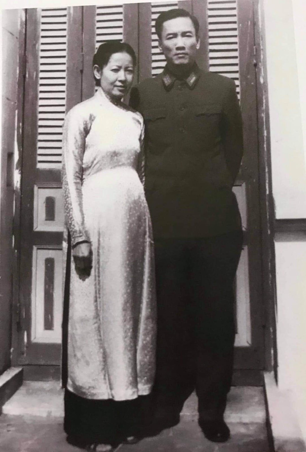 Hoa hậu Hà Kiều Anh khẳng định mình là Công chúa đời thứ 7 của triều Nguyễn, hậu duệ của Vua Minh Mạng lên tiếng phủ định!-7