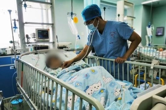 Bé gái 5 tuổi tử vong do ngộ độc sau khi ăn giá đỗ, bác sĩ nhắc nhở 5 điểm lưu ý để đảm bảo an toàn thực phẩm, tránh trường hợp tương tự xảy ra