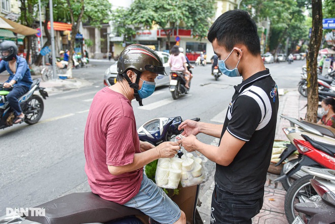 Làm thứ bánh gốc Pháp, gia đình Hà Nội bán 5000 hộp, thu 40 triệu/ngày-7